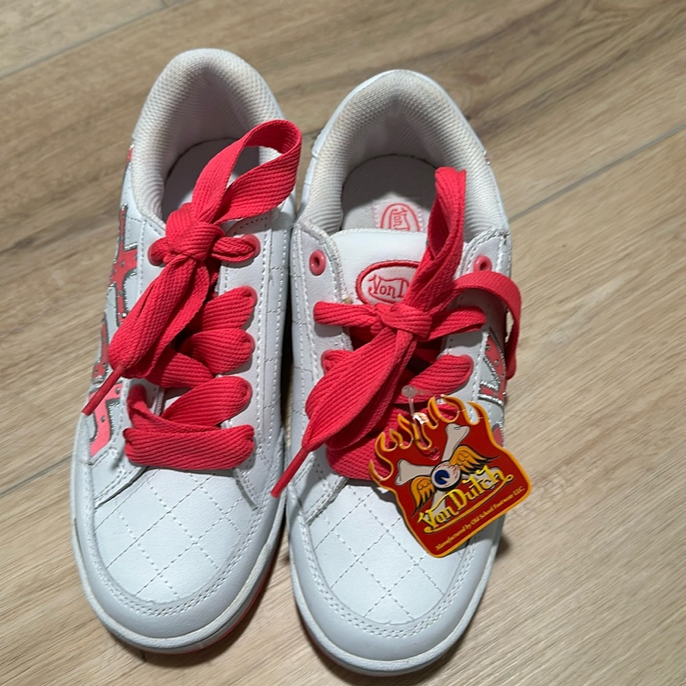 Von Dutch Sneakers